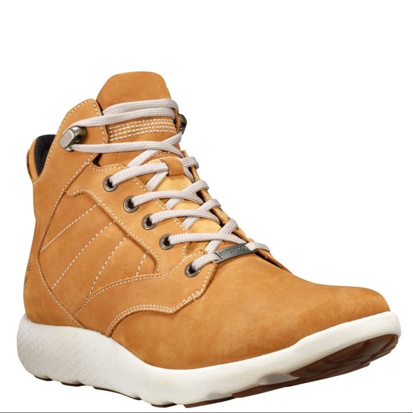 TIMBERLAND MEN'S FLYROAM WATERPROOF CHUKKA SNEAKER - Picture 6 of 8